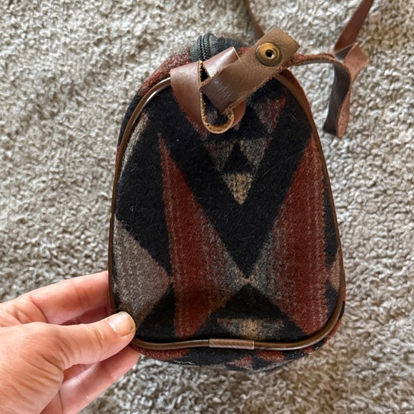Pendleton Aztec Crossbody Bag in Brown, Black, Cream, Rust - Picture 6 of 6
